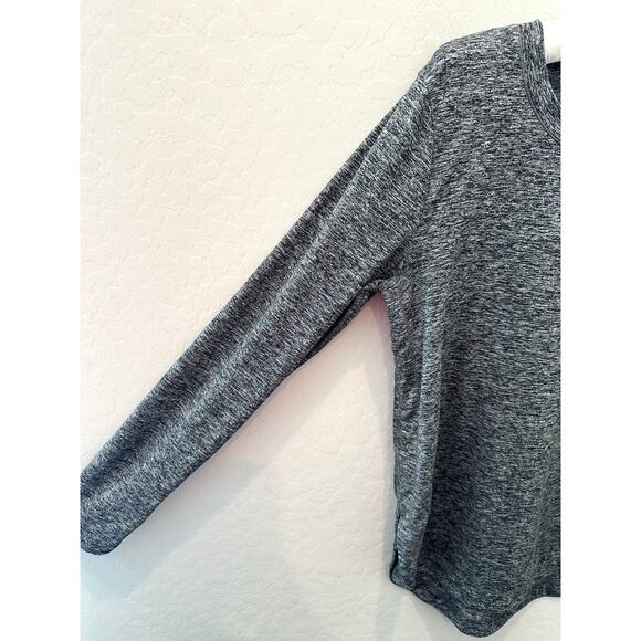 ATHLETA | Gray Long Sleeve Performance Top Lightweight Activewear | Size Large - Picture 3 of 6